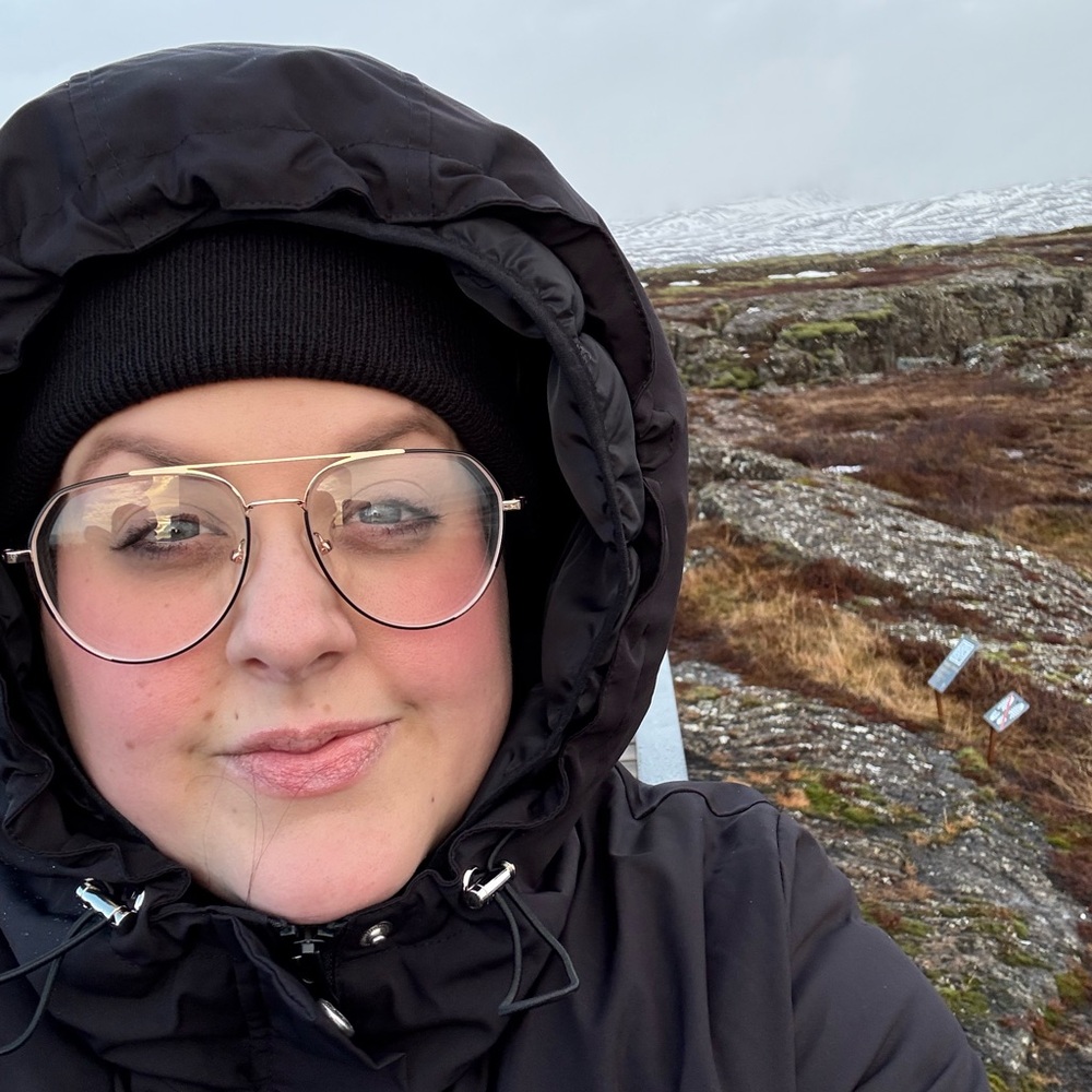 Meet your Posher, Rebecca